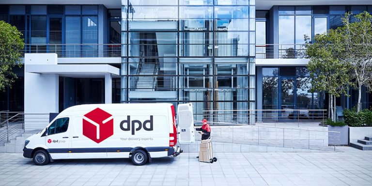 Votre Dpd Colis Est Au Centre D'importation