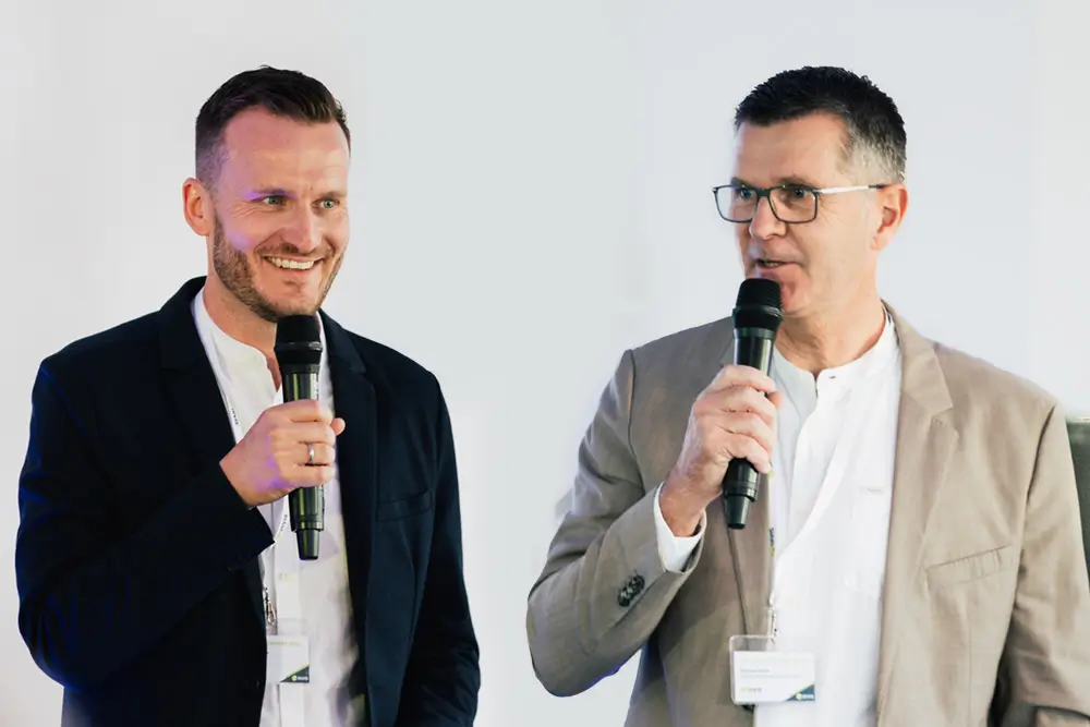 Geschäftsführer Hendrik Reger und Thomas Kroll auf dem DIVIS-Kundenevent 20254
